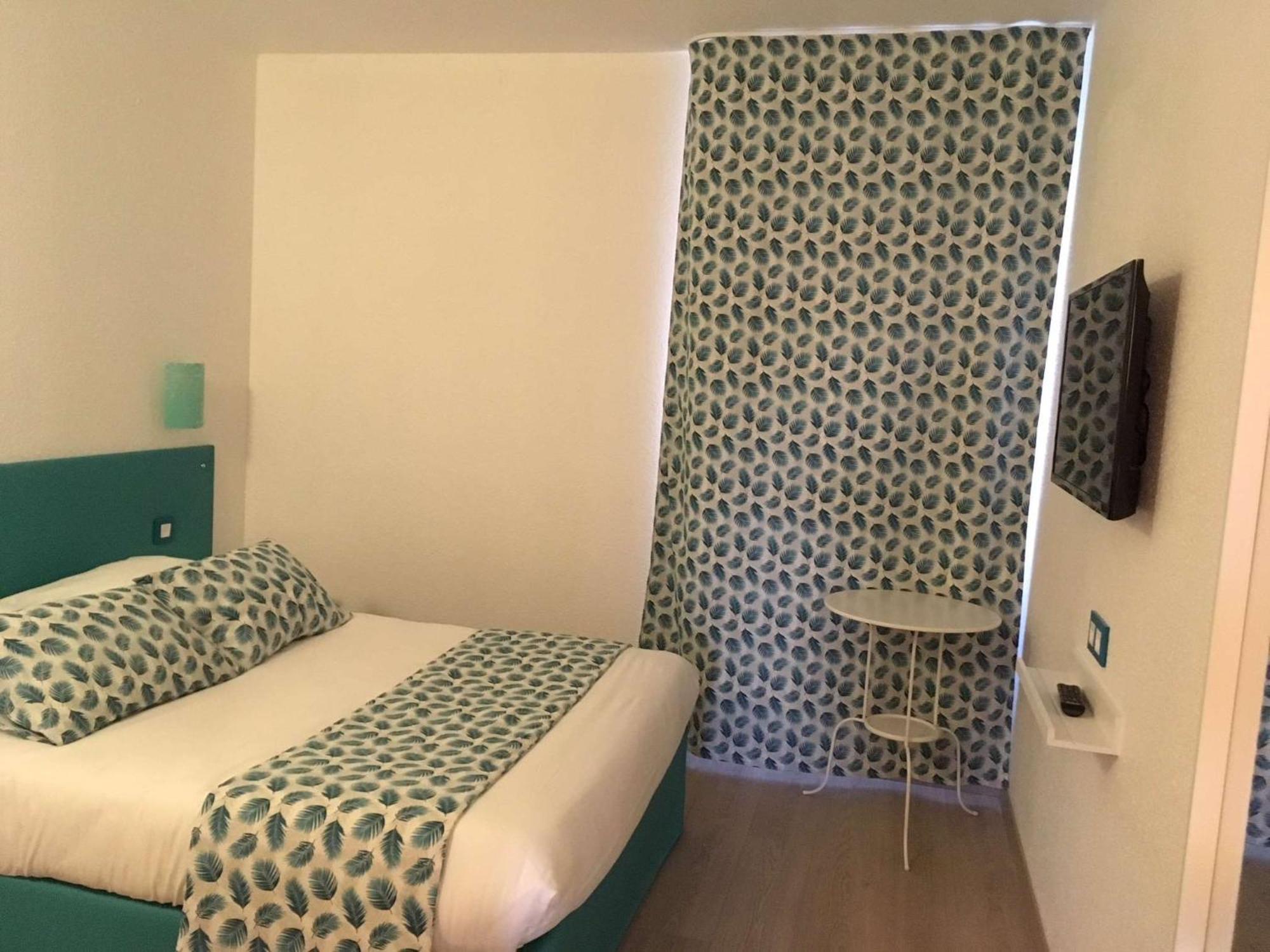 Brit De Provence Salon-de-Provence